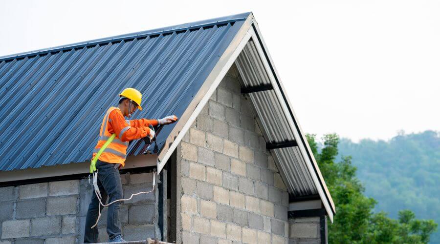 Professional gutter cleaning in Stanford, KY